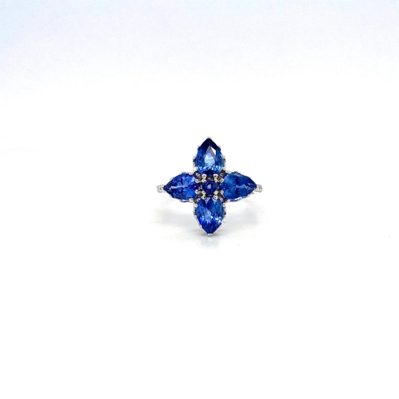 Sapphire and Diamond Ring in 14 K White Gold - Picture 2 of 2